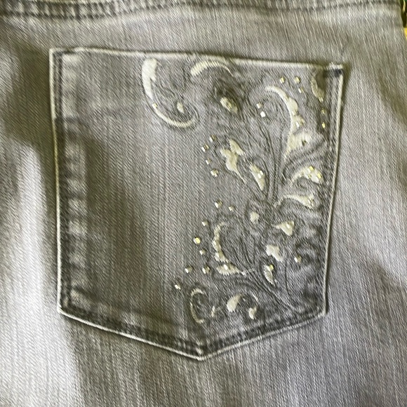 Gloria Vanderbilt Gray Bedazzled Amanda Jeans-#1965+ - Picture 2 of 12